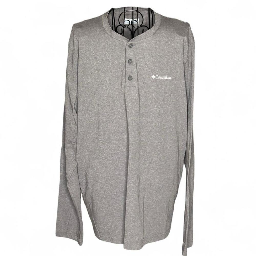 Columbia Men’s Heather Grey Long Sleeve Henley Shirt - Size Large